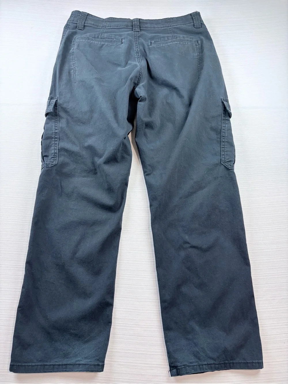 Wrangler Relax Fit Black Cargo Pants Size 34
